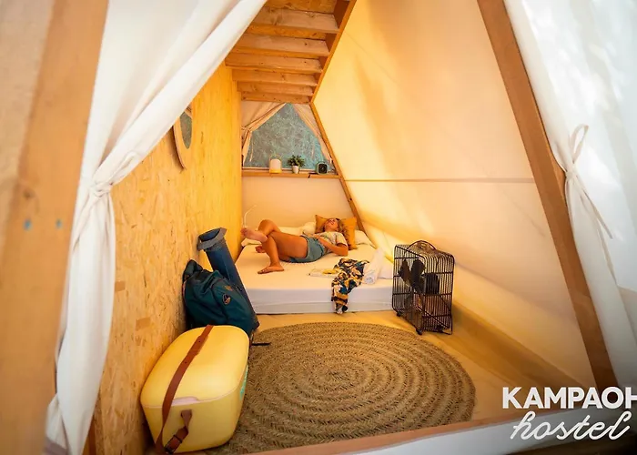 Kampaoh Hostel Trafalgar