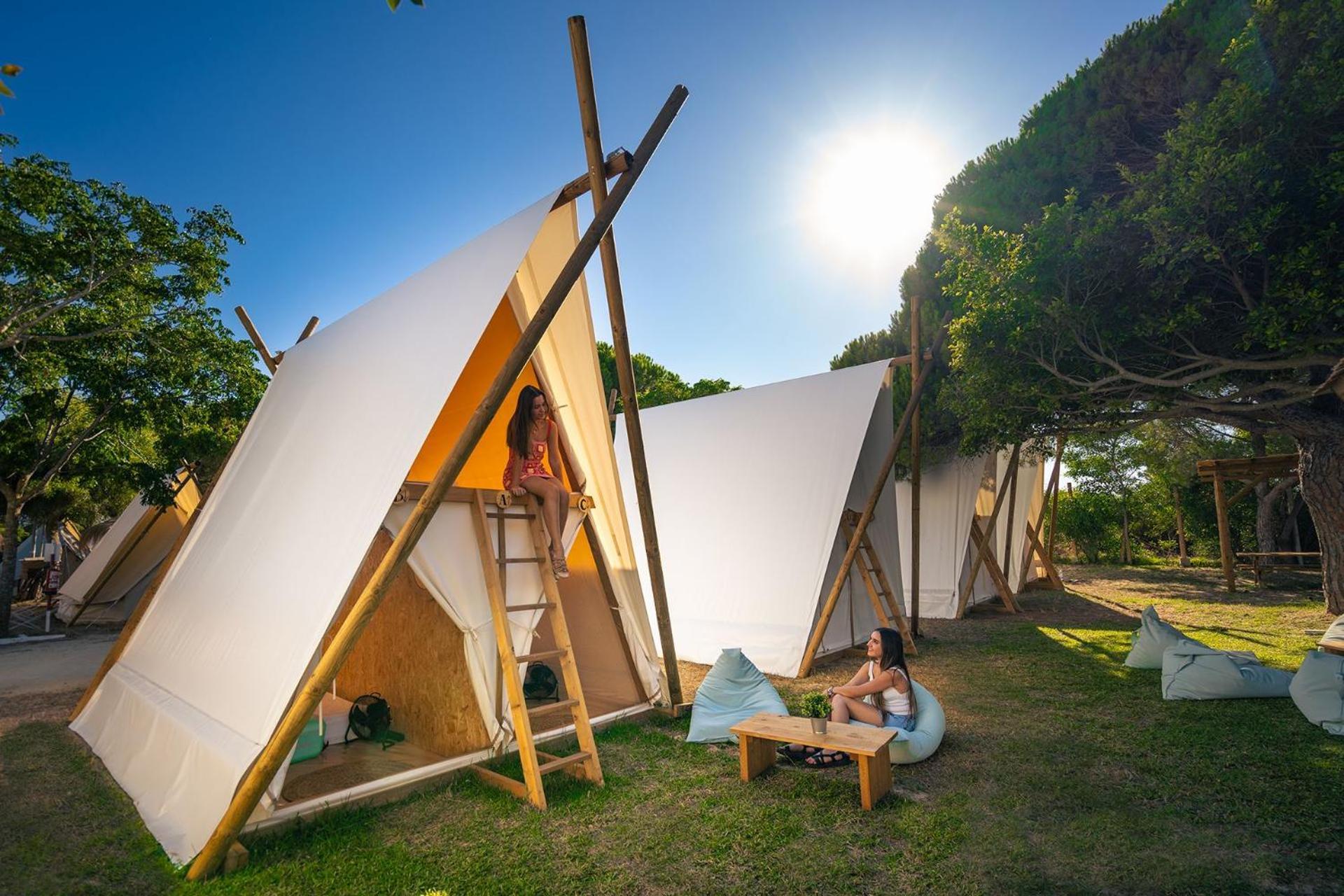 Kampaoh Trafalgar Luxury tent